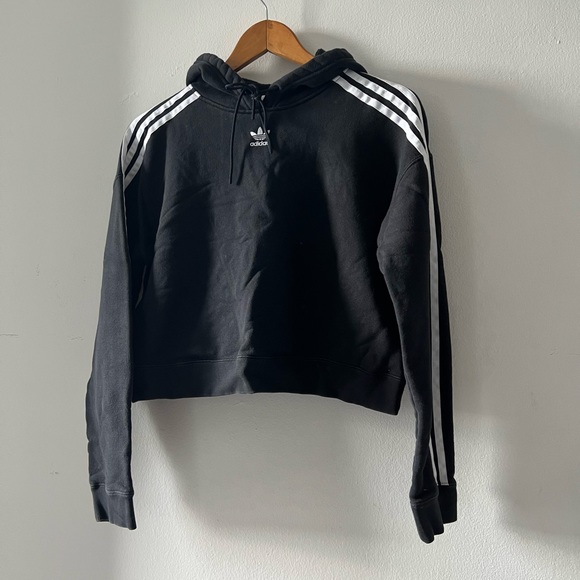 Adidas Sweatshirt - Picture 2 of 2